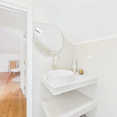 1br W/ Ac - Alfama, Ideal For Long | By Airnest